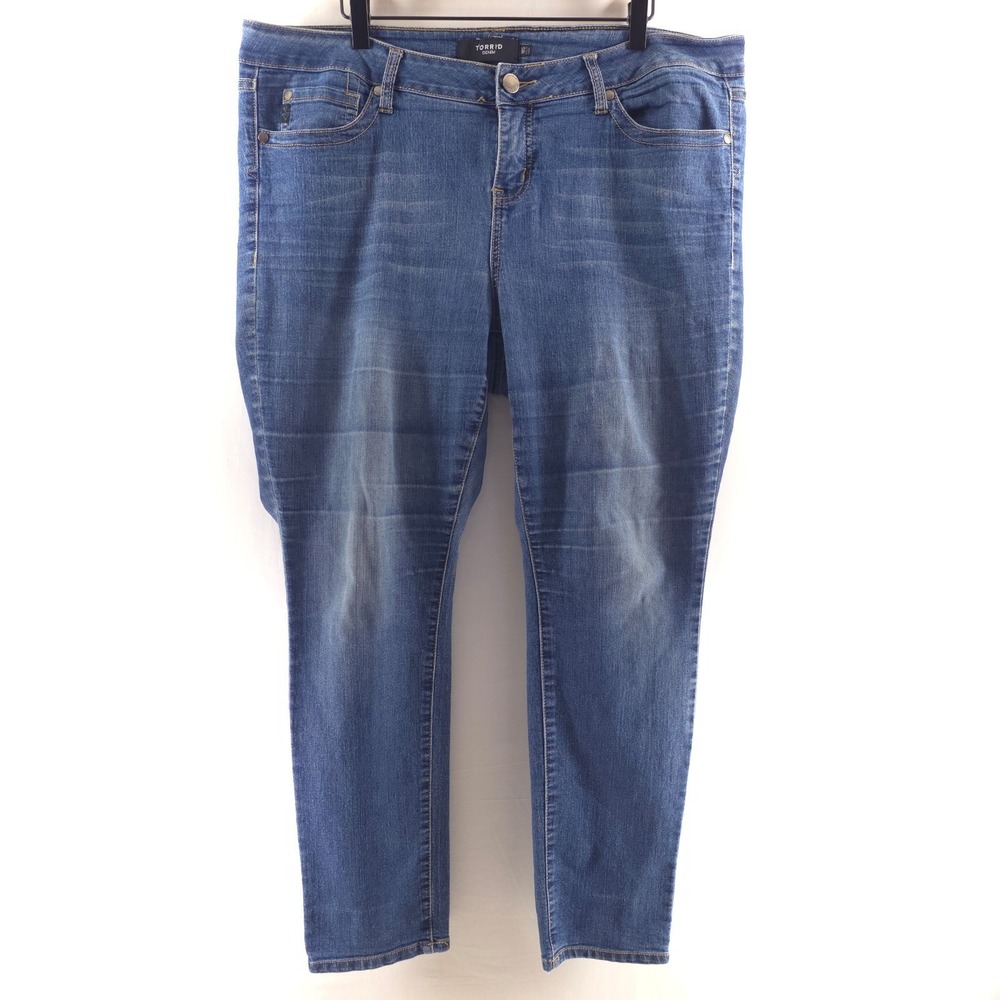 Torrid Womens Jeans Skinny 18S Blue Medium Wash Stretch Mid Rise‎ Denim